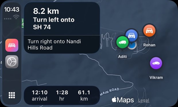 DriveStream running in CarPlay: turn-by-turn guidance with every car in the convoy on the map.